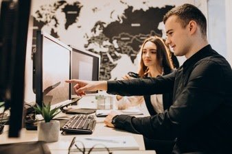 ¿Es posible sustituir desarrollo de Software con otra cosa? 2 ¿Cuáles son las características que debe tener el software para empresas?