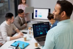La importancia de la Inteligencia Artificial en la Transformación Digital Empresarial en Colombia 11 La Inteligencia Artificial en el Marketing Digital